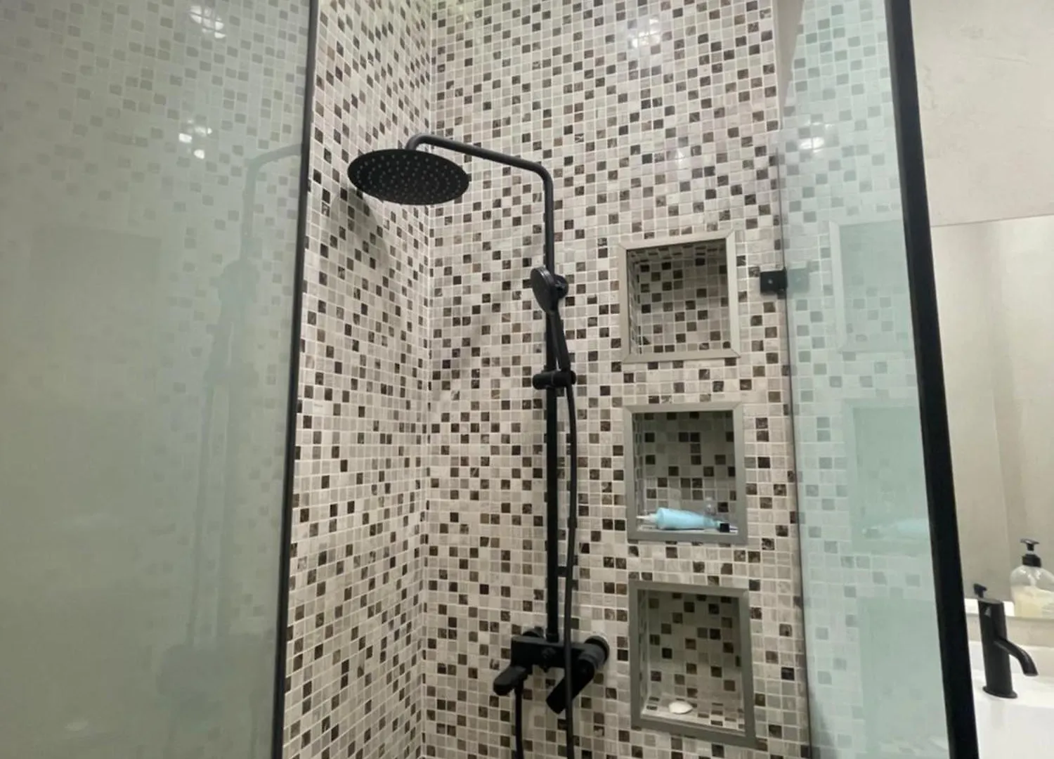 Cozy One-Bedroom Apartment Near Nazarbayev University Nur-Sultan   Nur-Sultan (Astana)