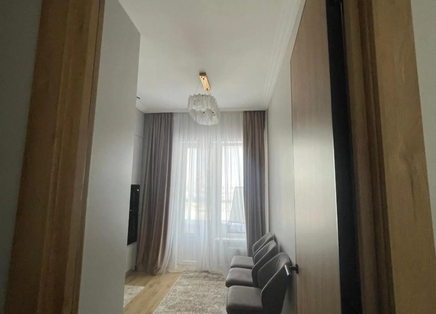 Cozy One-Bedroom Apartment Near Nazarbayev University Nur-Sultan