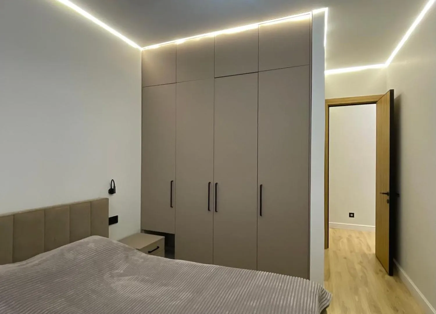 Cozy One-Bedroom Apartment Near Nazarbayev University Nur-Sultan  0*, Nur-Sultan (Astana)