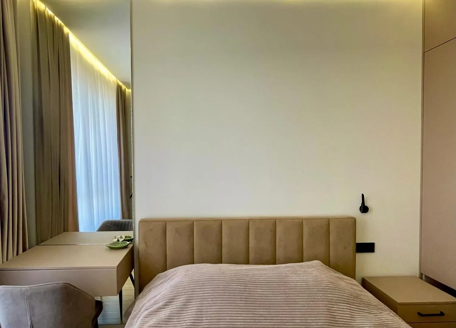 Cozy One-Bedroom Apartment Near Nazarbayev University Nur-Sultan